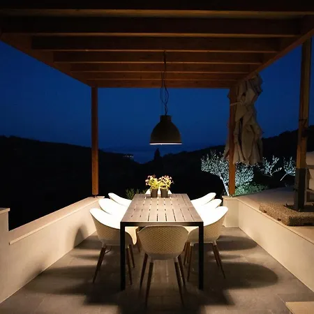 Villa Aurora *