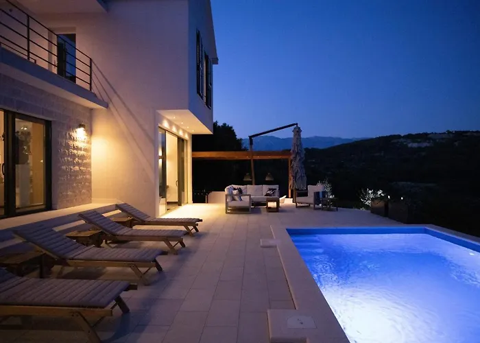 Villa Aurora *