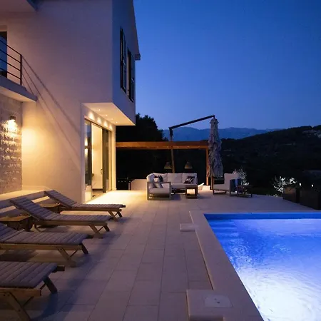 Villa Aurora *